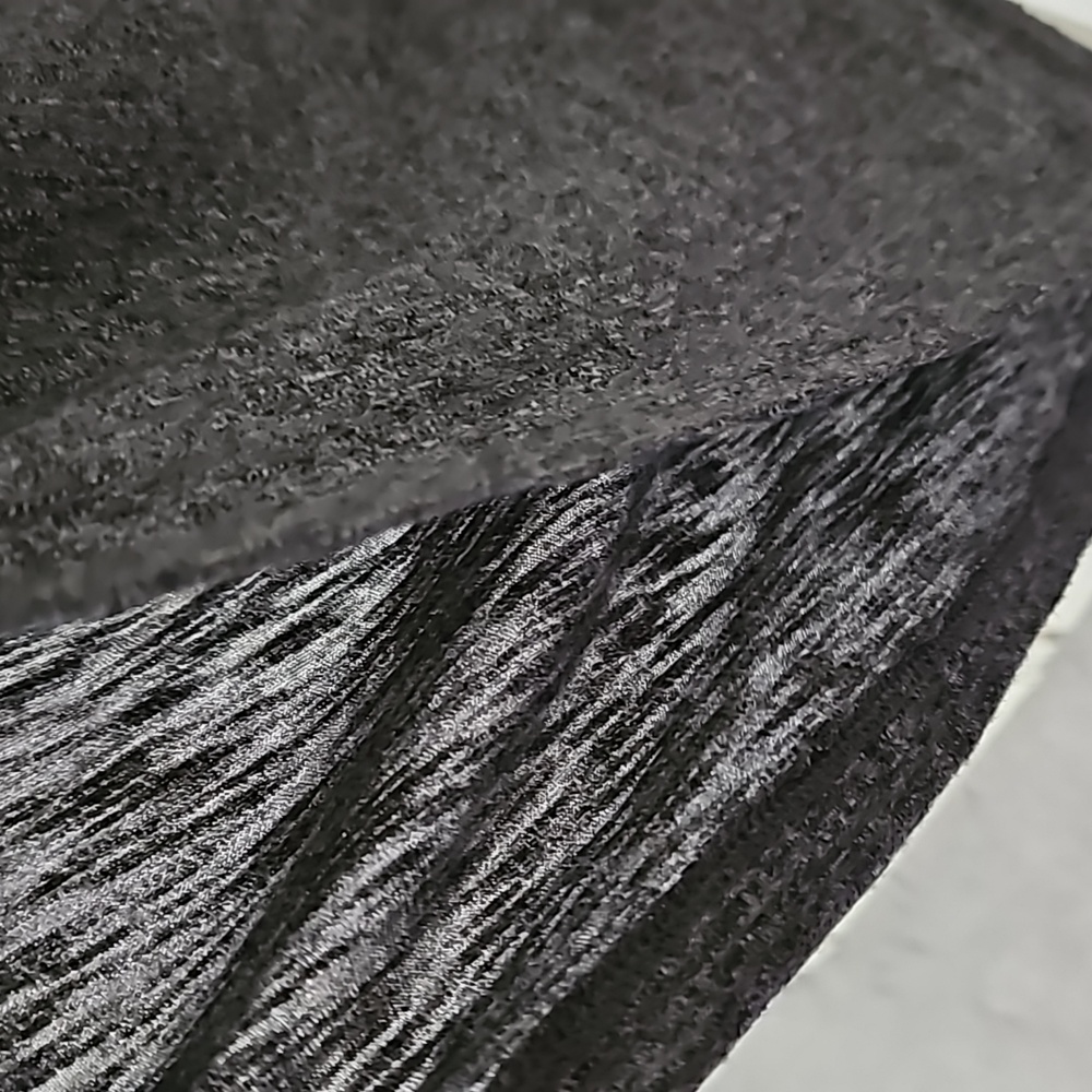 Eye Catching Burnout Top - Picture 3 of 7
